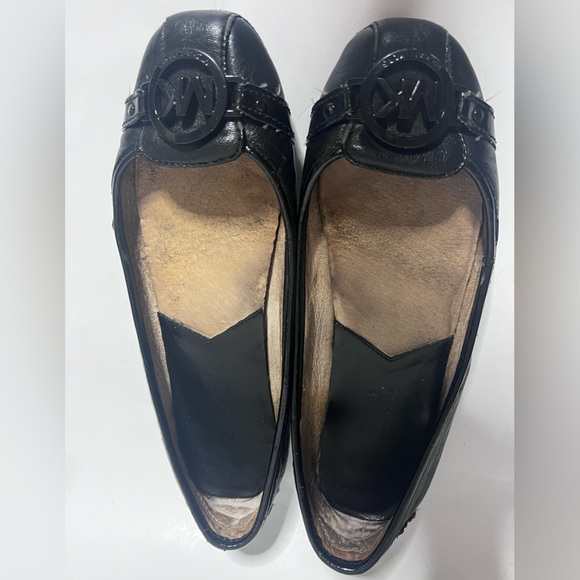 Michael Kors Worn Black Flats - Picture 13 of 15